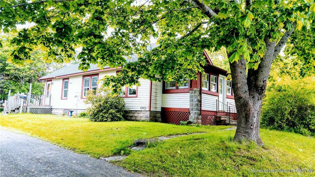 Property Photo: 30 Georges Street ME 04861