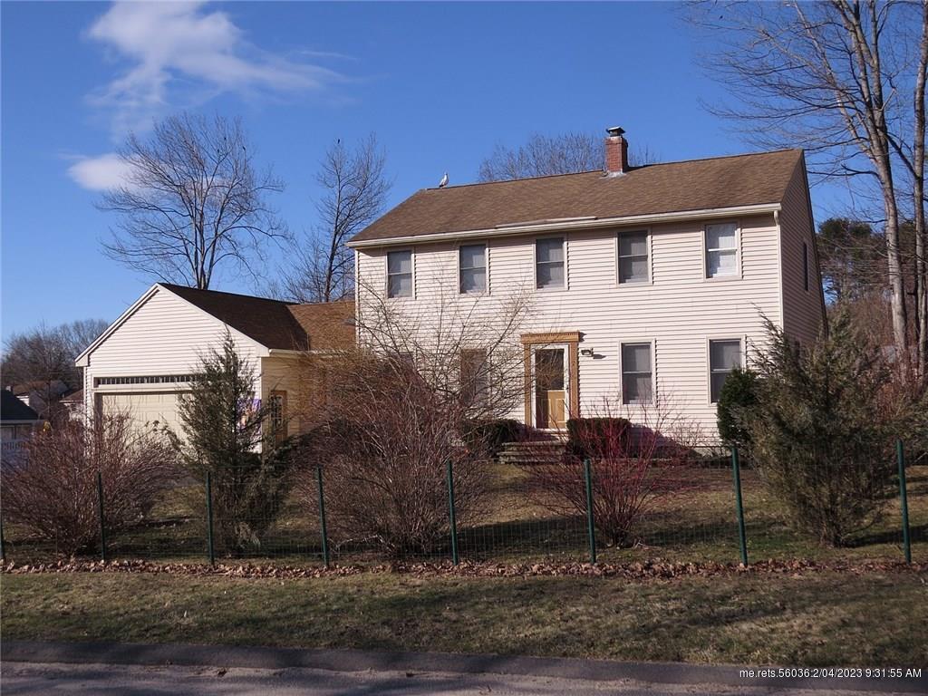 Property Photo: 7 Carriage Way ME 04074