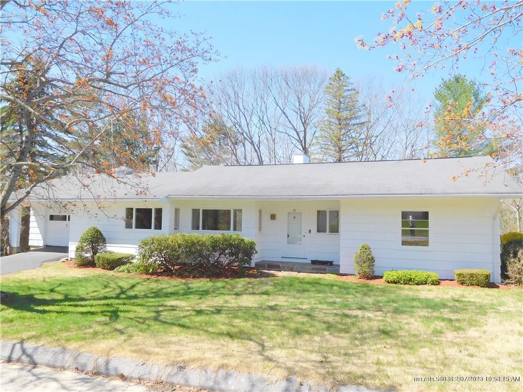 Property Photo: 21 Delcliff Lane ME 04240