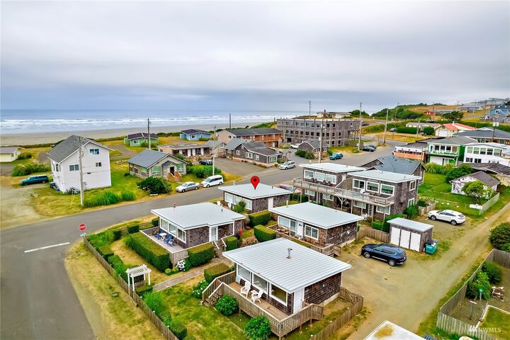 Property Photo: 17 S 1st Street 4 WA 98571