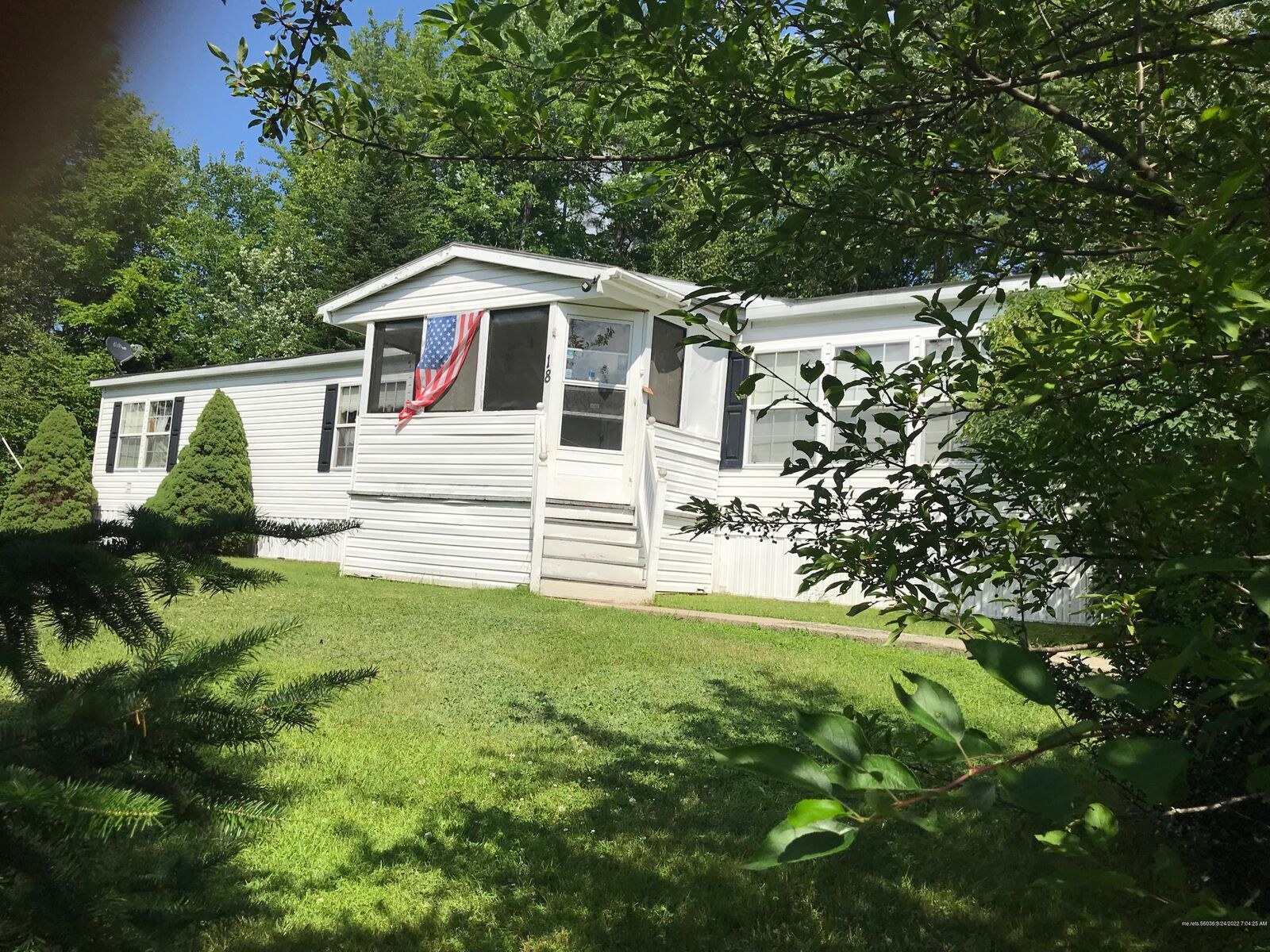 Property Photo:  18 Brook Street  ME 04280 