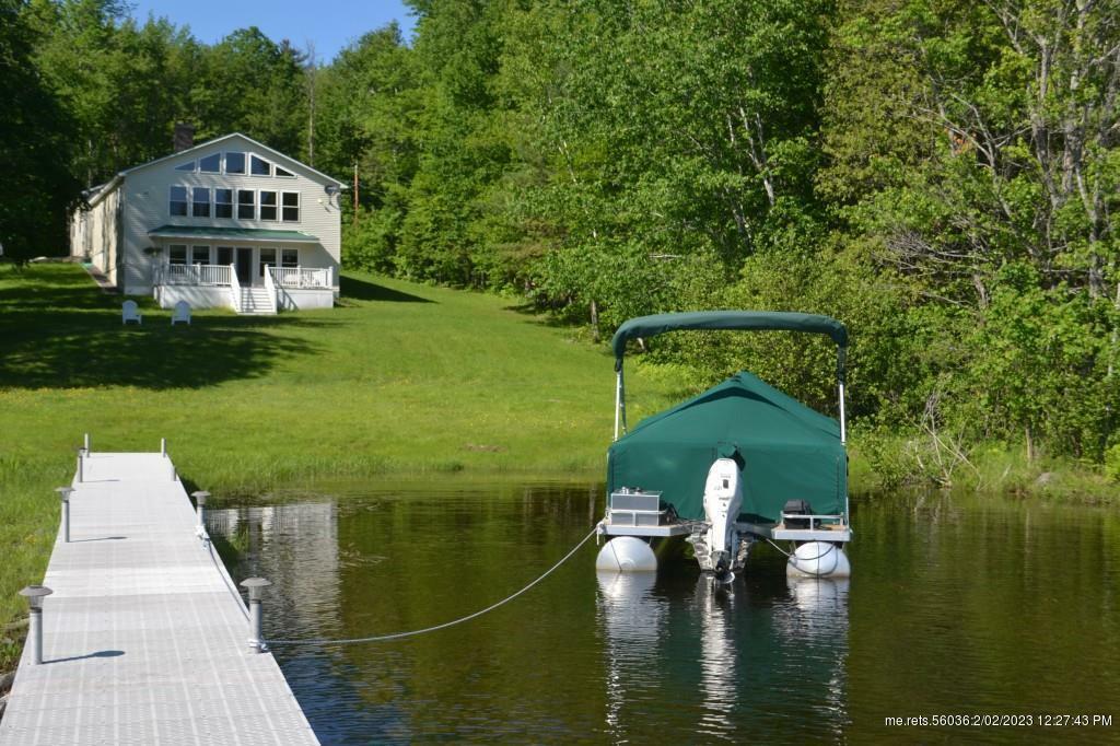 Property Photo:  79 Bear Point Road  ME 04426 