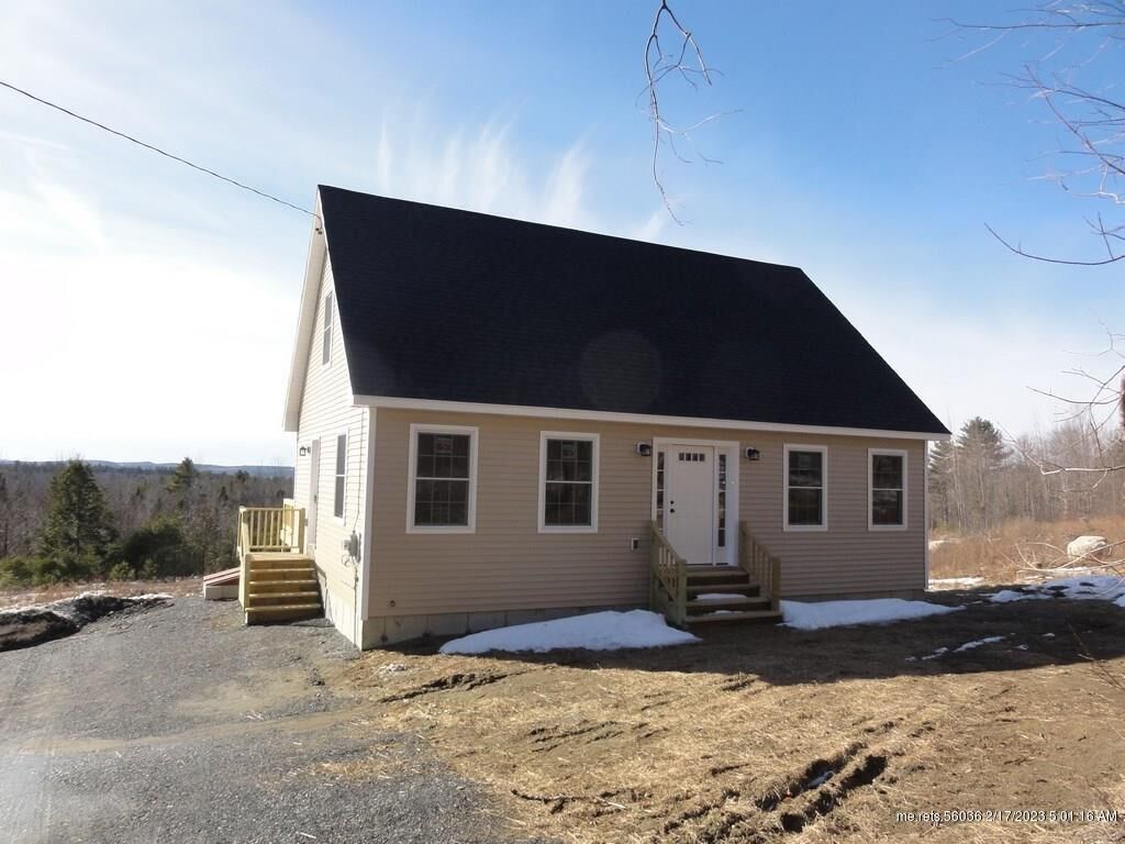 Property Photo:  472 West Road  ME 04917 