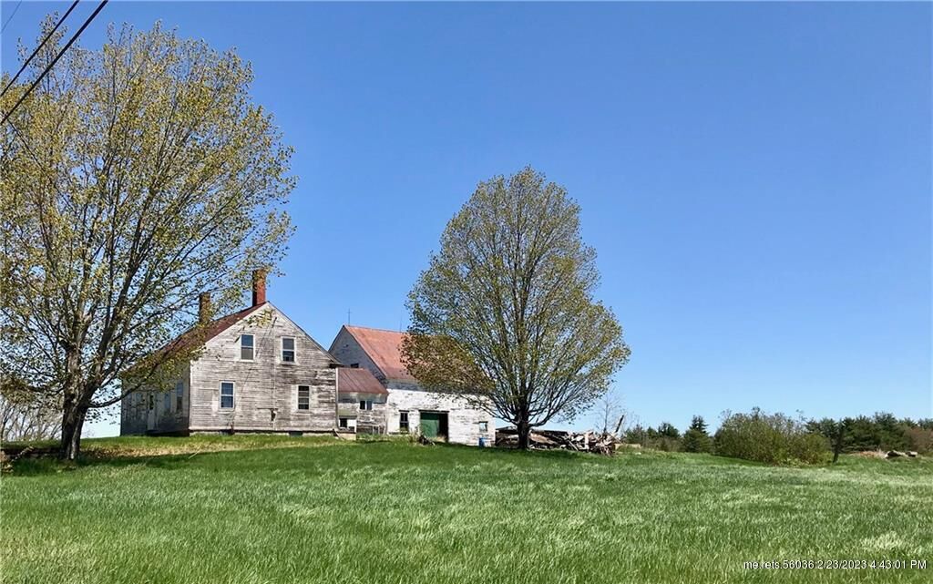 Property Photo:  475 Old Lewiston Road  ME 04364 