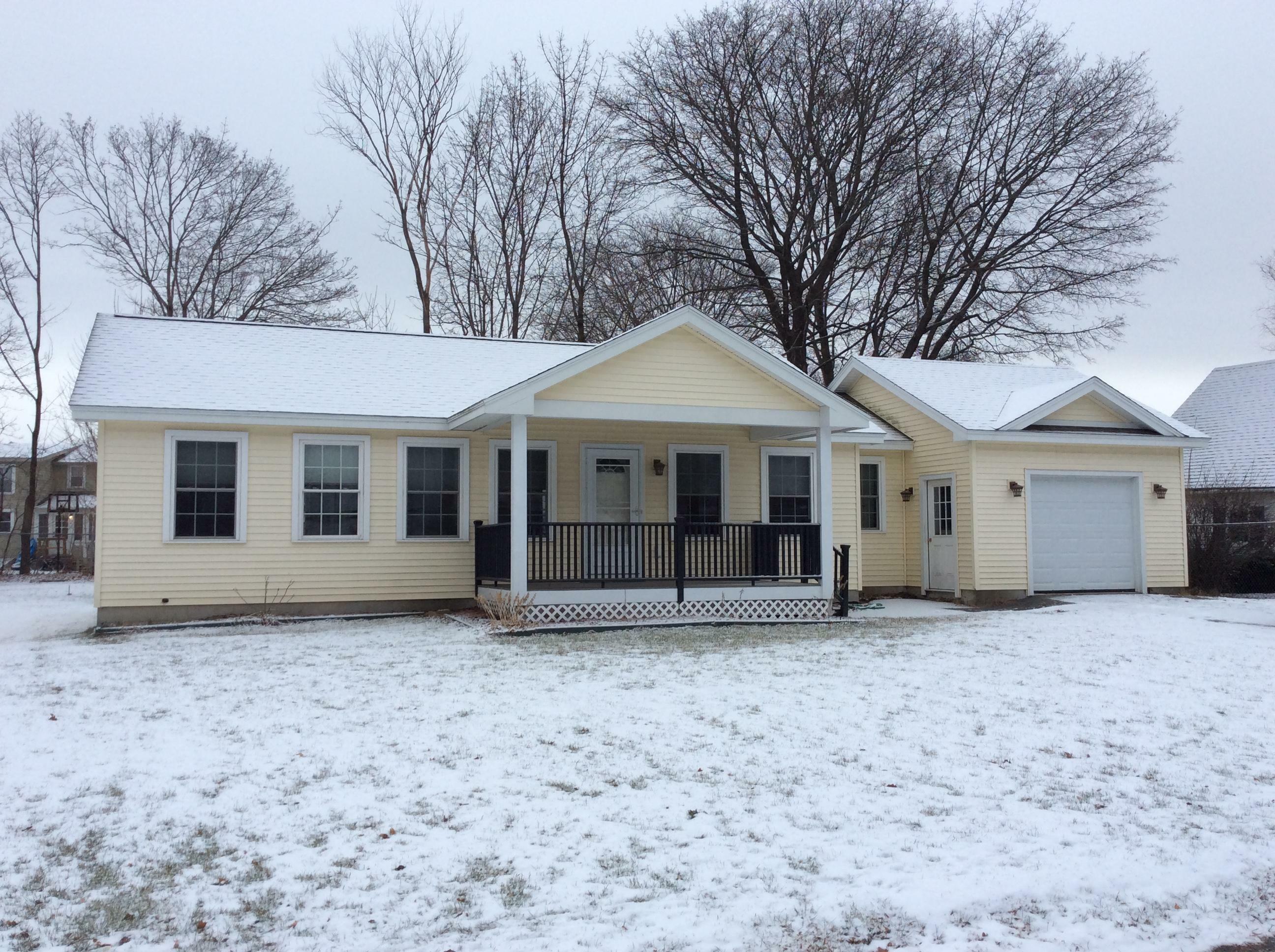 Property Photo: 13 Purchase Street ME 04841