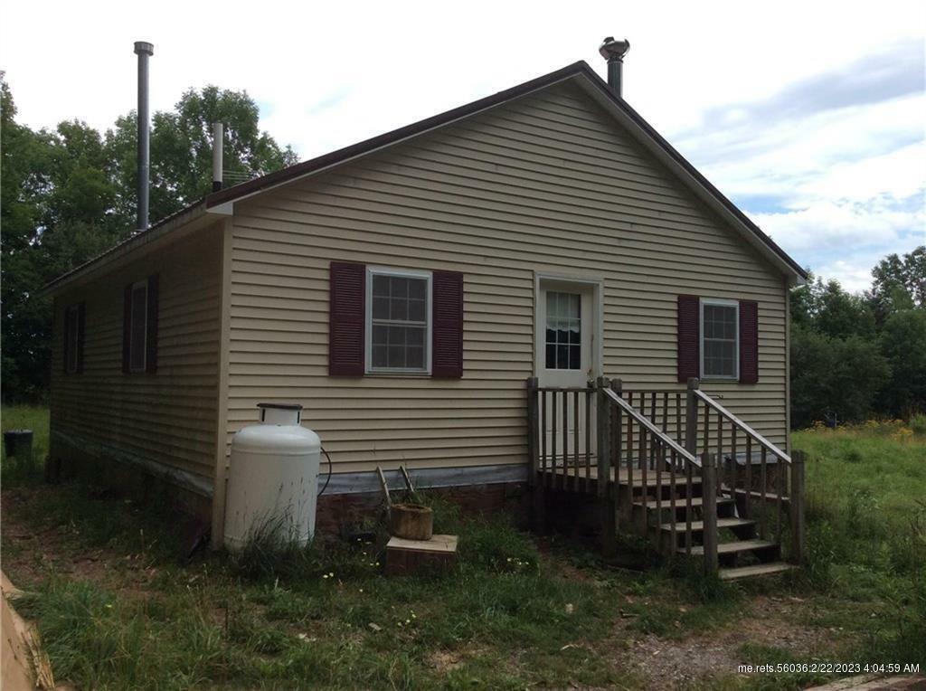 Property Photo:  116 Vulner Road  ME 04426 