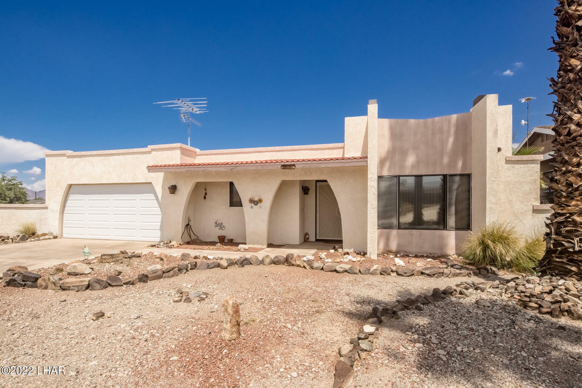 Property Photo:  1755 Emerald Dr  AZ 86403 