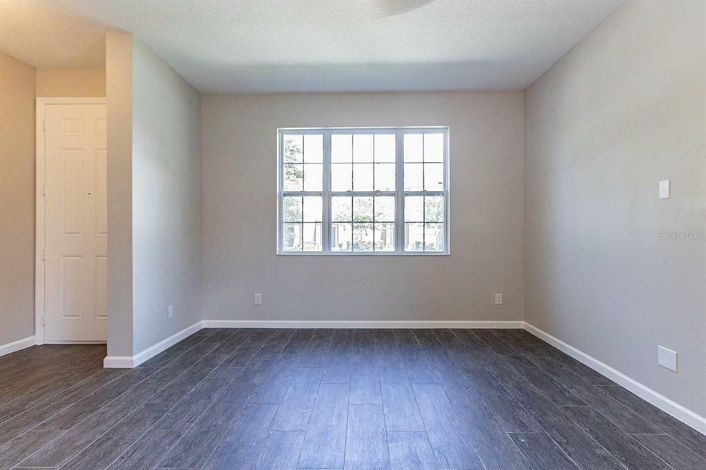 Property Photo:  8028 Sweet Orange Avenue  FL 34787 