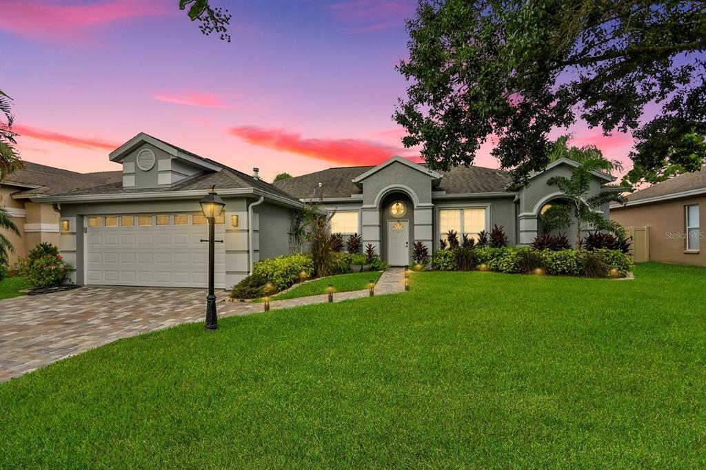 Property Photo:  12418 Seabrook Drive  FL 33626 