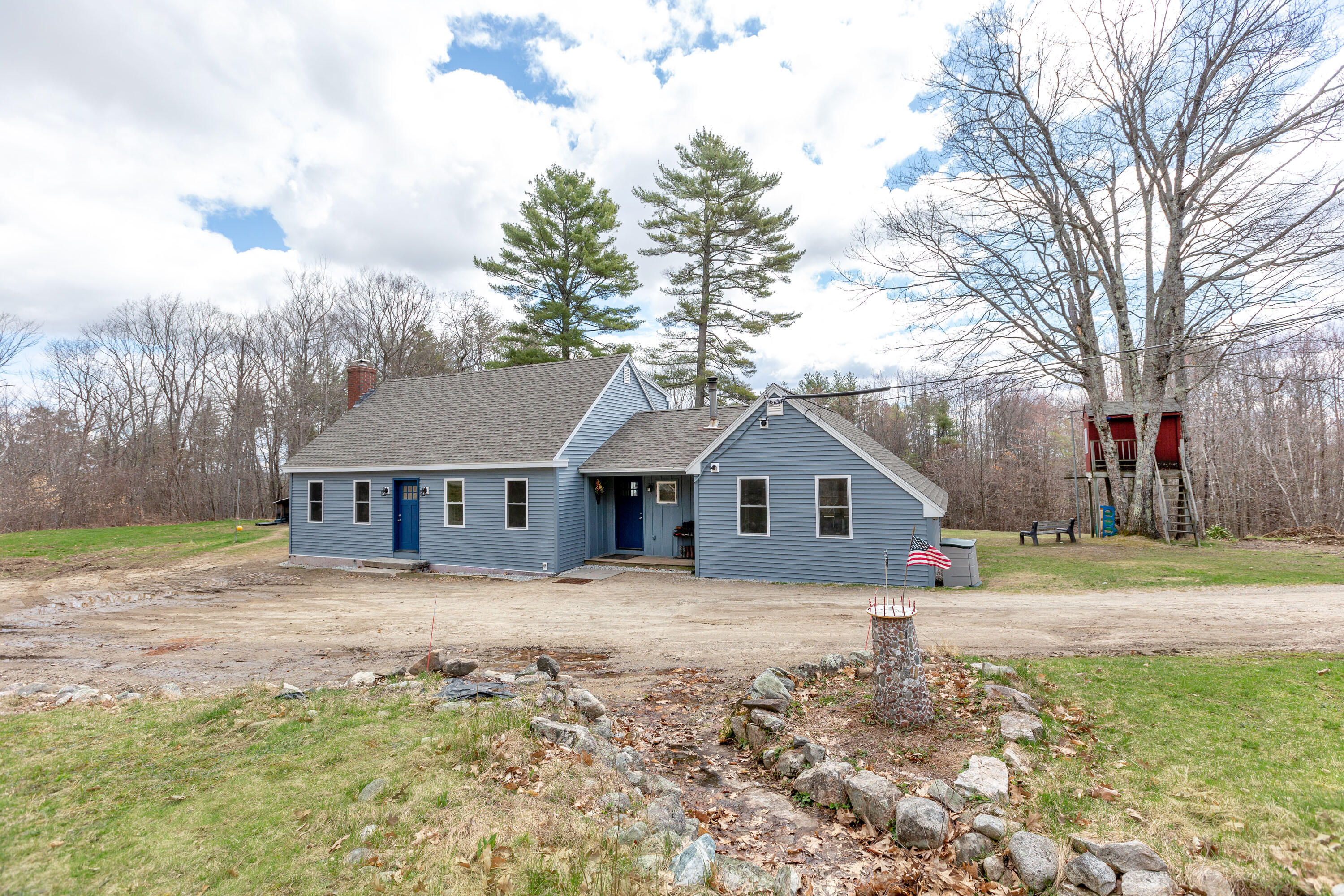 Property Photo:  254 Jackson Road  ME 04274 