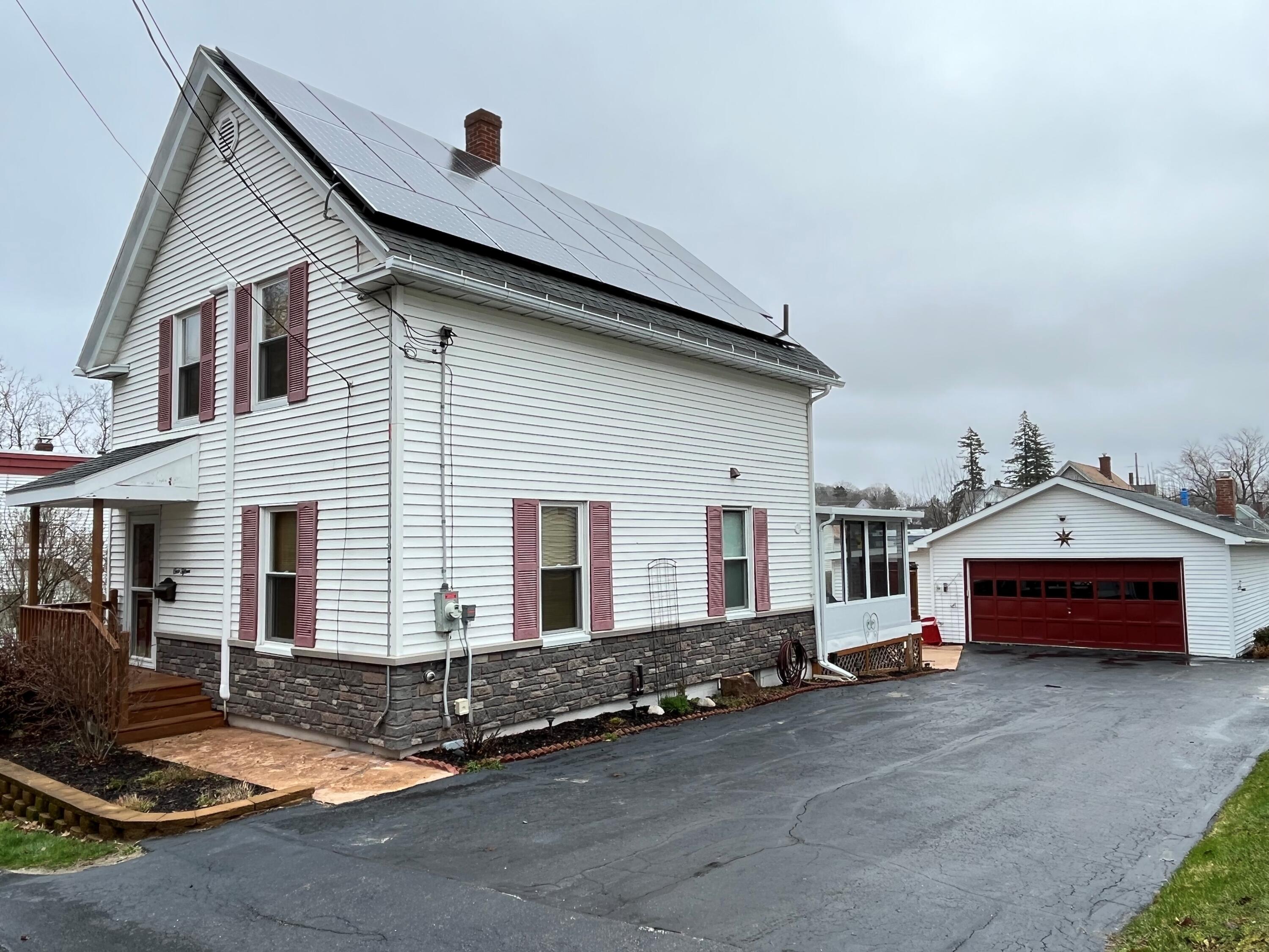 Property Photo: 115 Winter Street ME 04240
