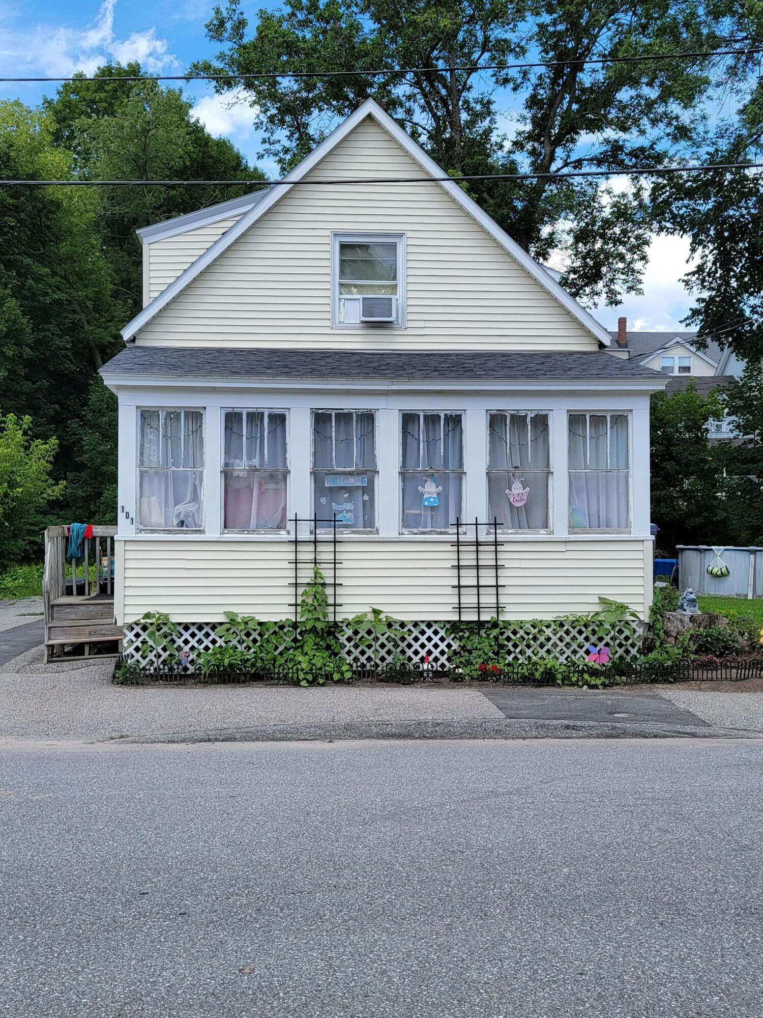 Property Photo: 101 Newbury Street ME 04210
