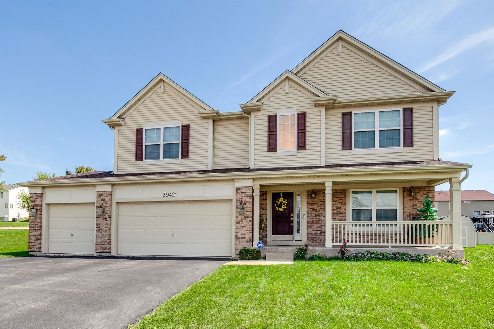 Property Photo:  39421 Kinsley Lane  IL 60083 