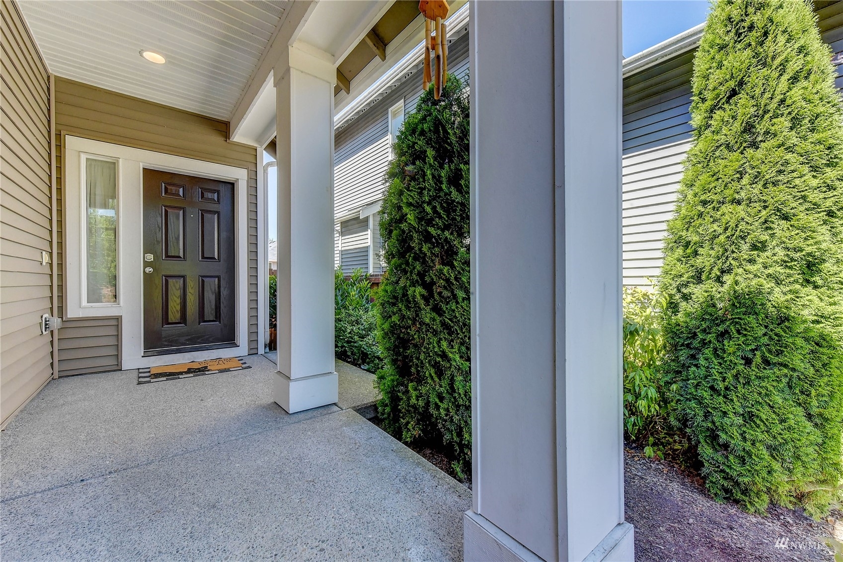 Property Photo:  6717 Douglas Street SE  WA 98092 