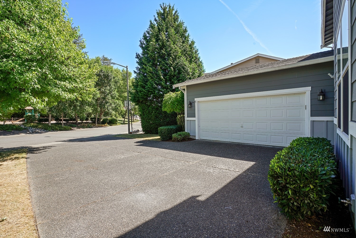 Property Photo:  463 Pasco Place NE  WA 98059 