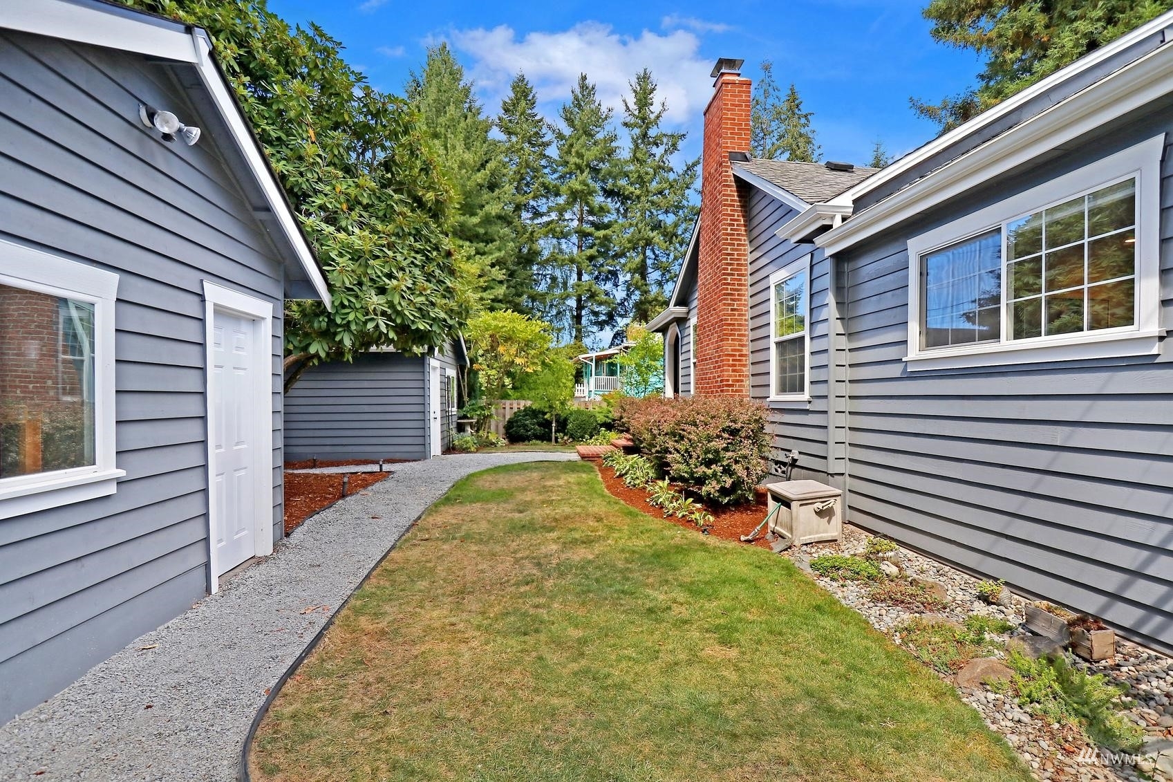 Property Photo:  17301 36th Avenue W  WA 98037 