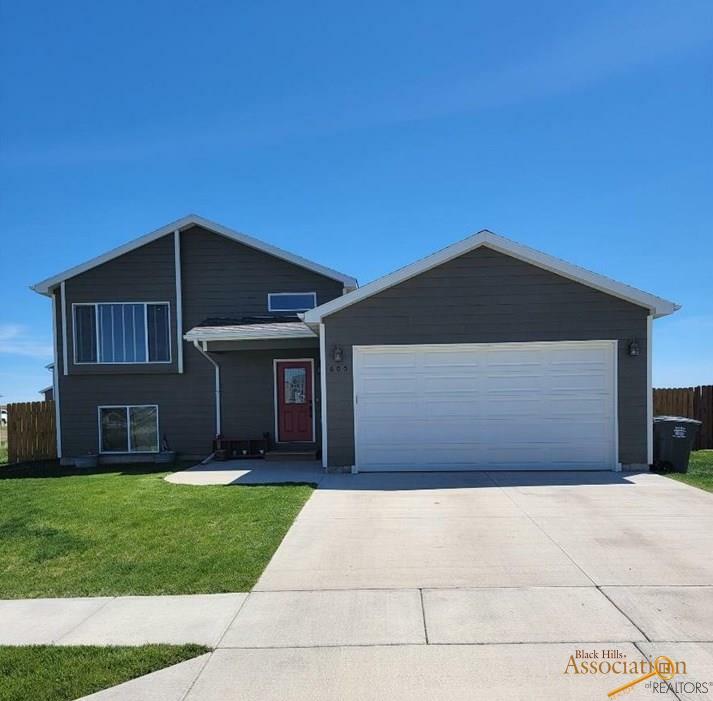 Property Photo:  605 Civil Way  SD 57719-8509 