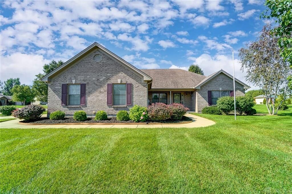 Property Photo: 3704 Red Fox Run OH 45005
