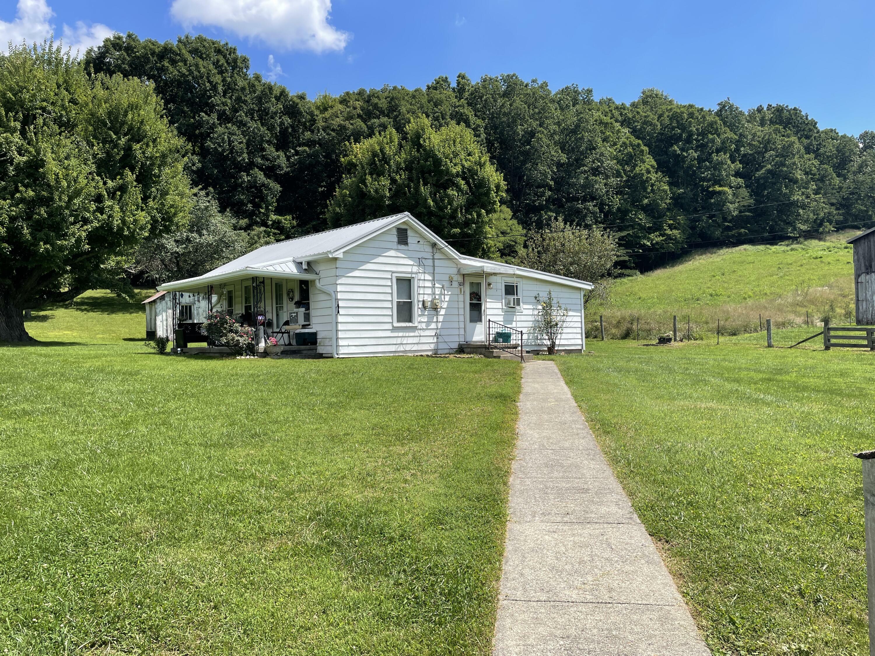 Property Photo:  310 Worldstown Road  KY 40440 