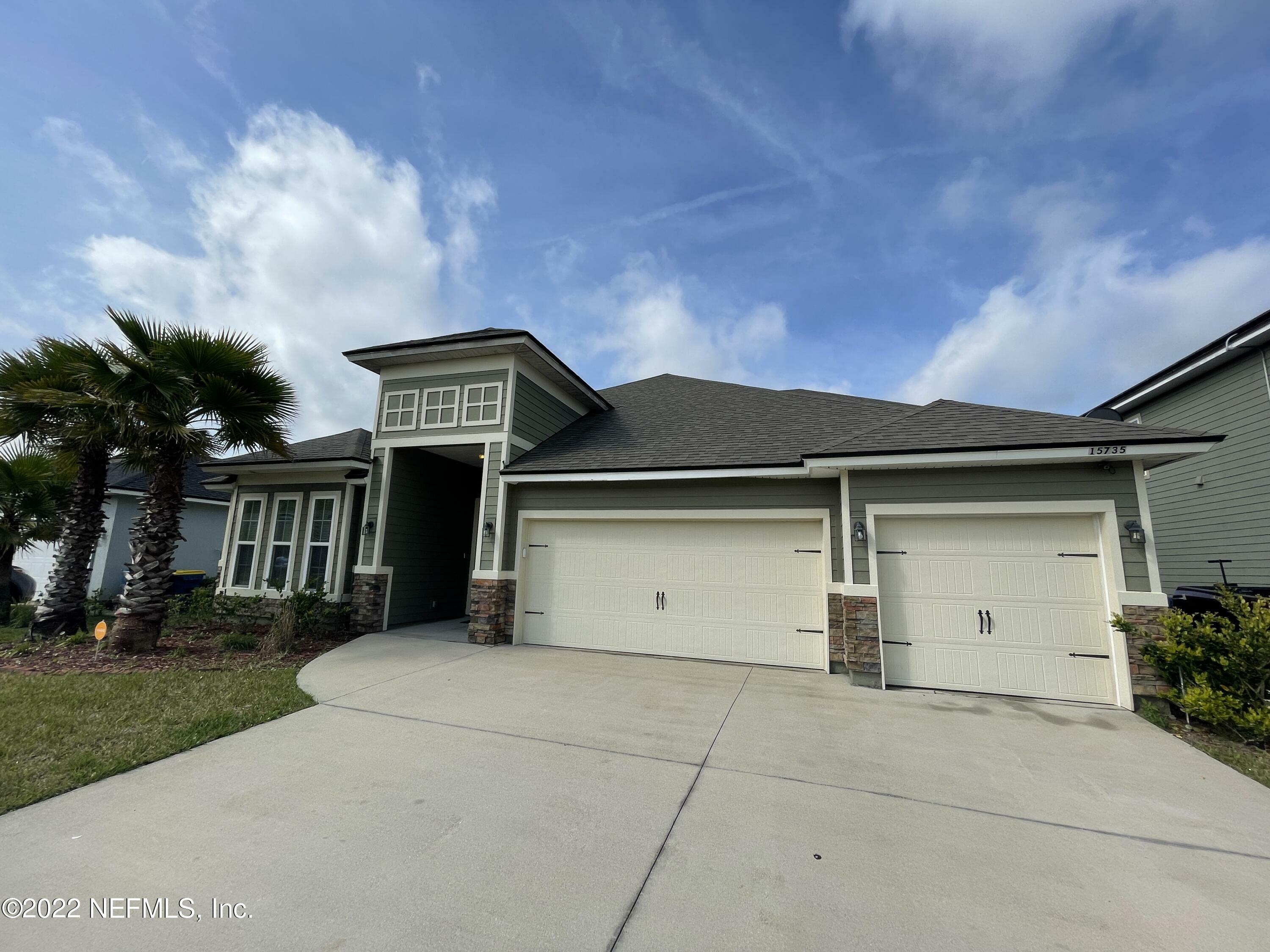 Property Photo:  15735 Spotted Saddle Circle  FL 32218 