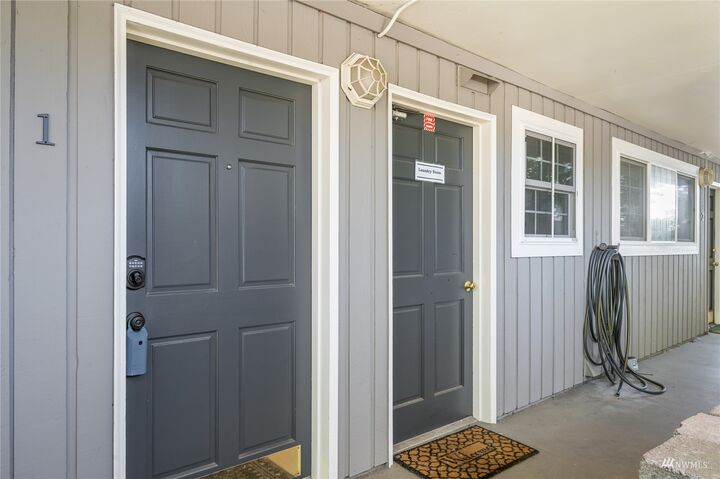 Property Photo:  1767 NW 58th Street 1  WA 98107 