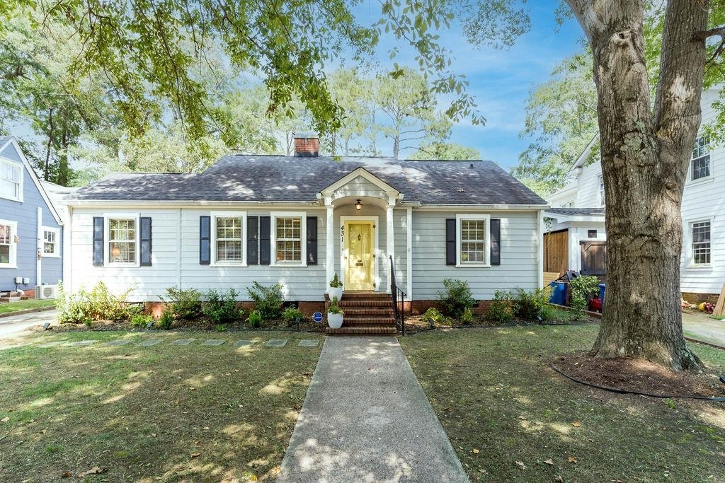 Property Photo:  431 S Fairview Avenue Extension  SC 29302 