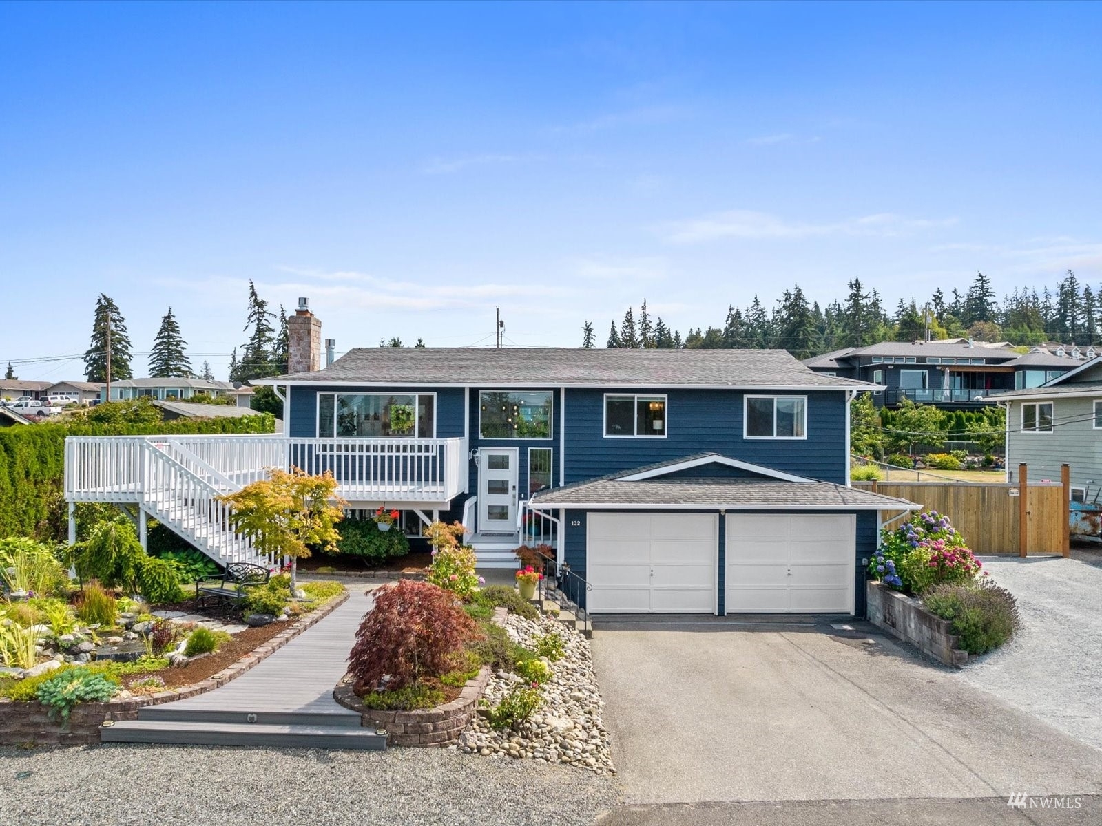 Property Photo:  132 Vista Del Mar Street  WA 98282 