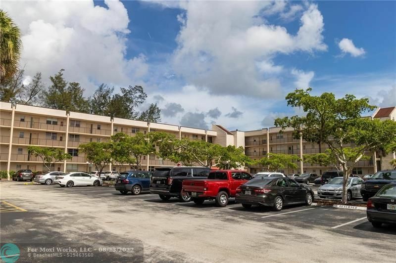 Property Photo:  2551 Aragon Blvd 410  FL 33322 