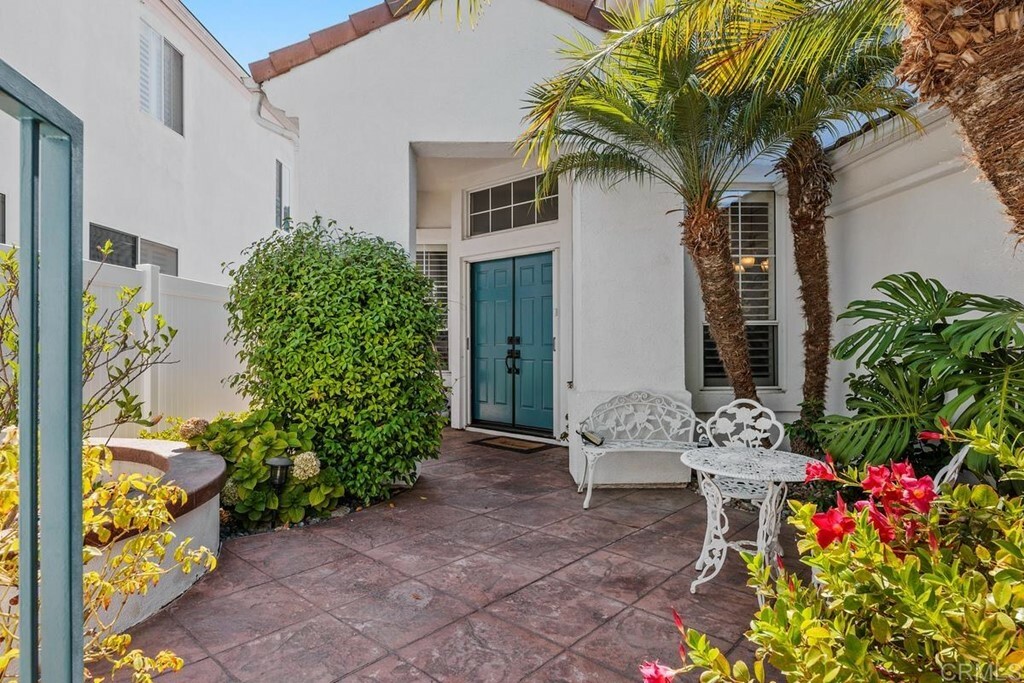 Property Photo: 5055 Dassia Way CA 92056