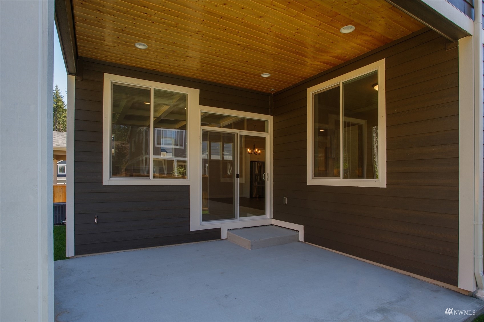 Property Photo: 1116 NW Searun Lane WA 98383