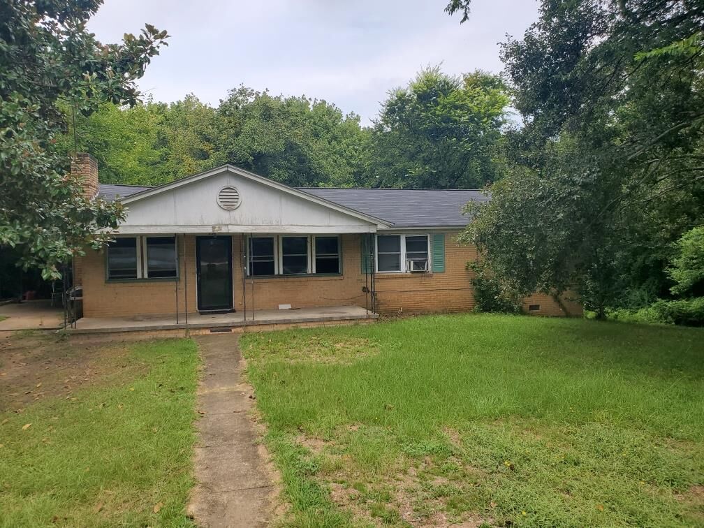 Property Photo:  South Main St  SC 29150 