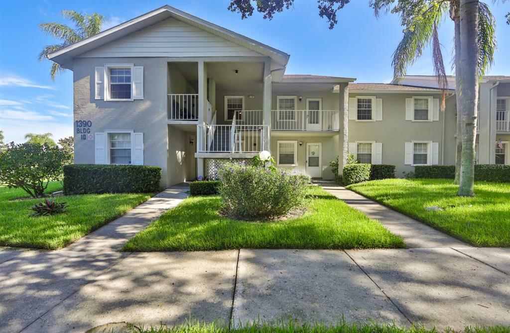 Property Photo:  1390 Oak Hill Drive 201  FL 34698 