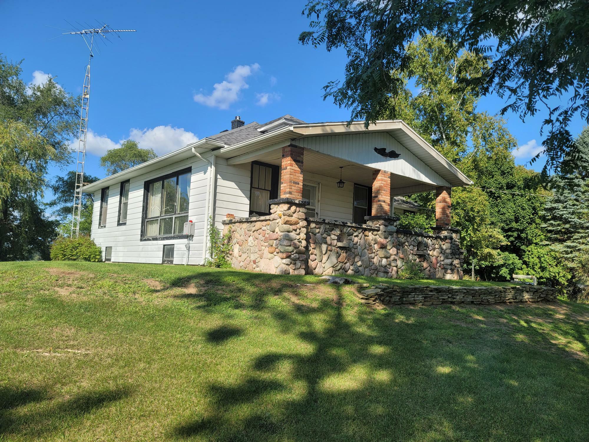 Property Photo:  200 Simpson Street  MI 49240 