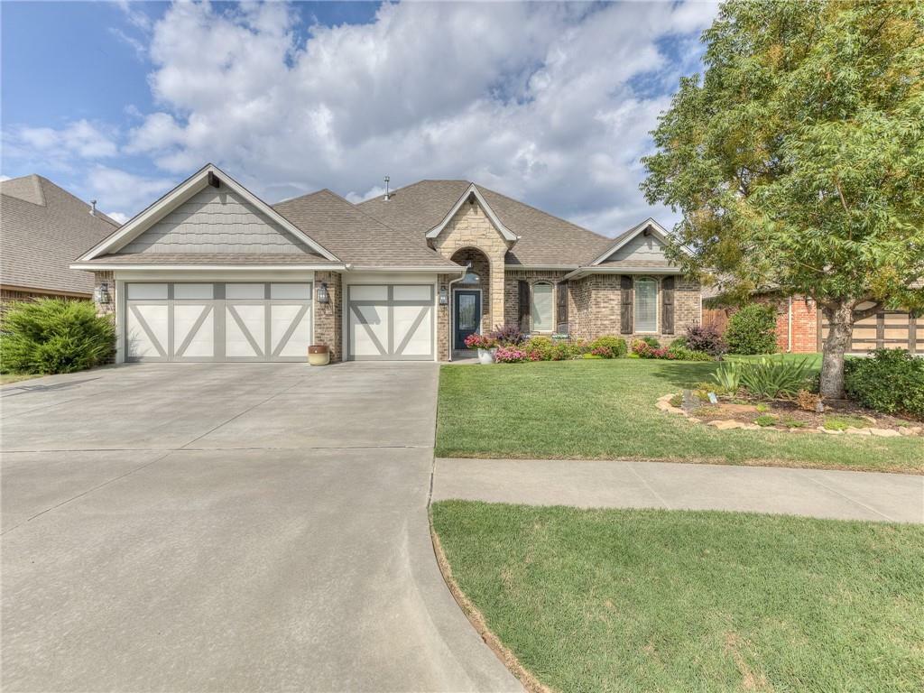 Property Photo: 17501 Aragon Lane OK 73170