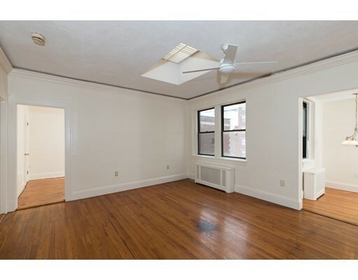 Property Photo: 82 Jersey Street 43 MA 02115