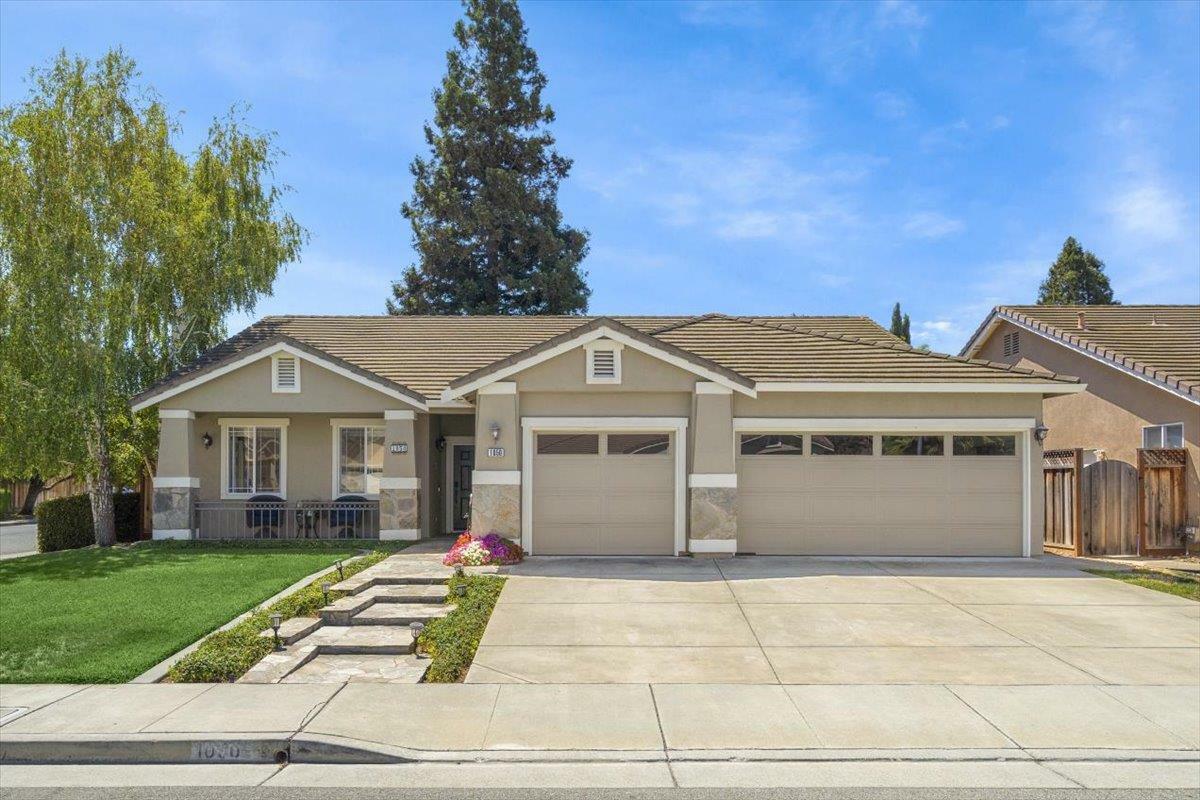 Property Photo:  1050 Violet Way  CA 95020 