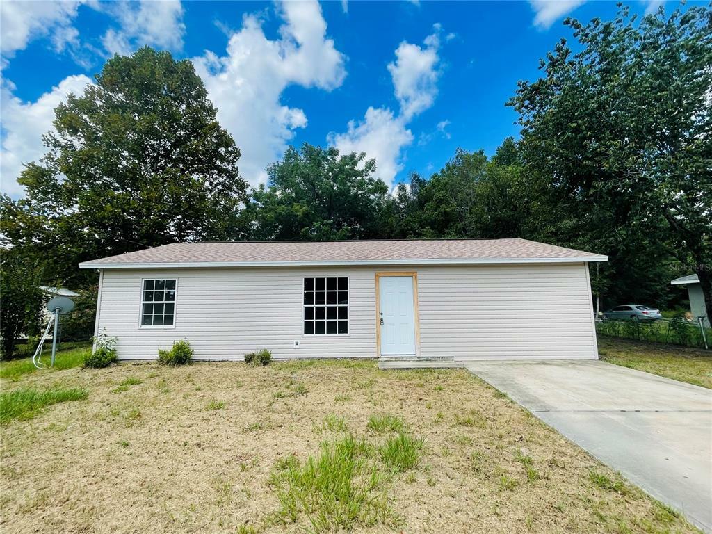 Property Photo:  350 NW 55th Avenue  FL 34482 