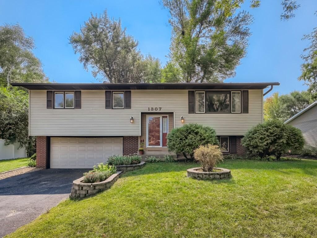 Property Photo:  1307 19th Street W  MN 55033 