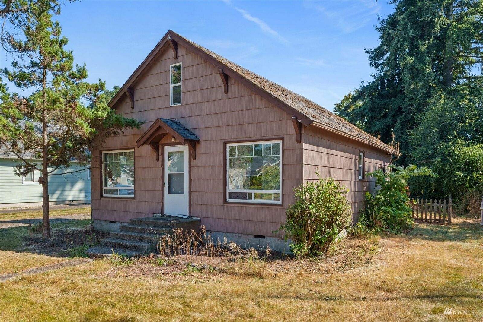 Property Photo:  1307 SW Johnson Road  WA 98532 