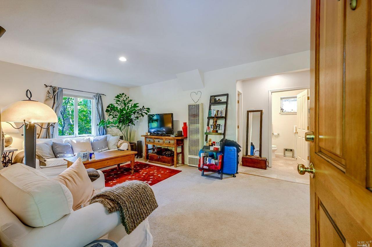 Property Photo: 33 Redwood Avenue CA 94939