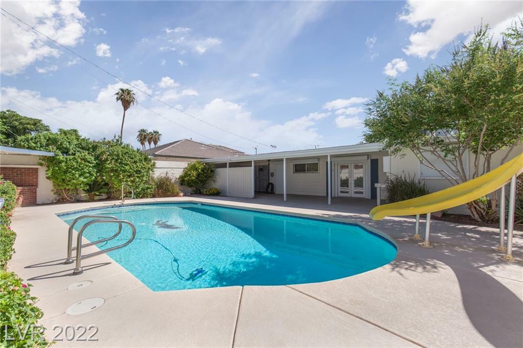 Property Photo: 2208 Van Patten Place NV 89104