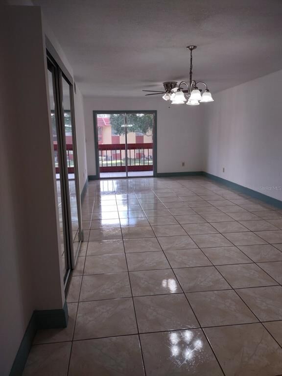 Property Photo: 2856 N Powers Drive Apt. 112 FL 32818