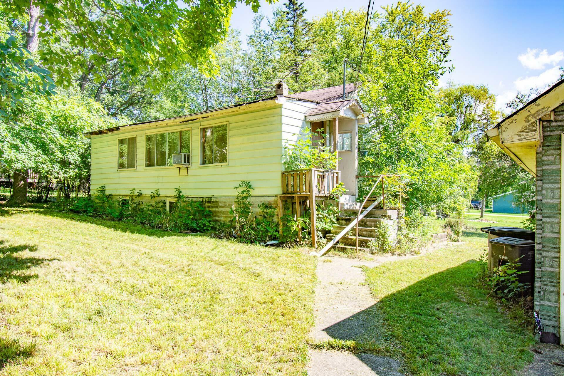 Property Photo: W4023 Longfellow Dr WI 53147