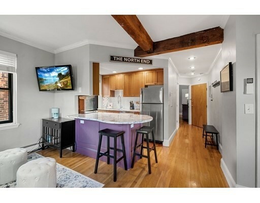 Property Photo:  57 Charter St. 3B  MA 02113 