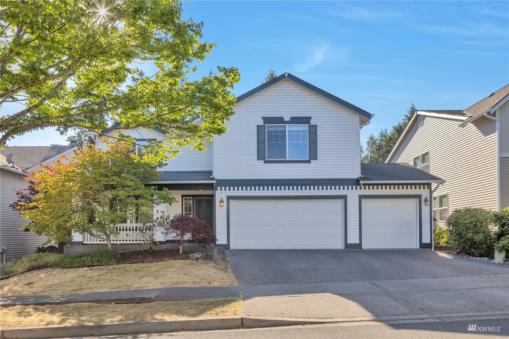 Property Photo: 26225 232nd Place SE WA 98038