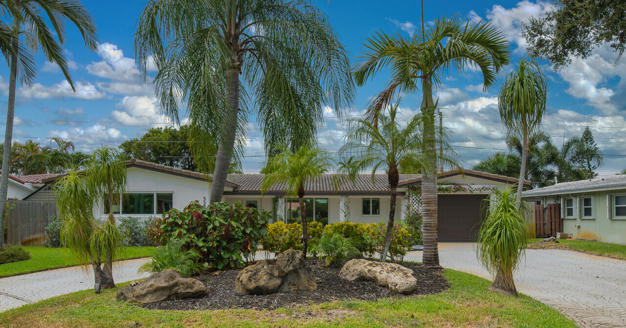 Property Photo: 5221 NE 18th Terrace FL 33308
