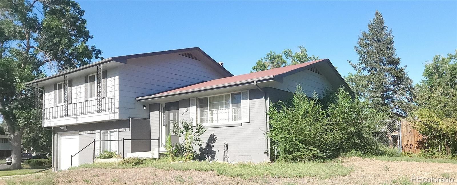 Property Photo: 4804 Scranton Court CO 80239