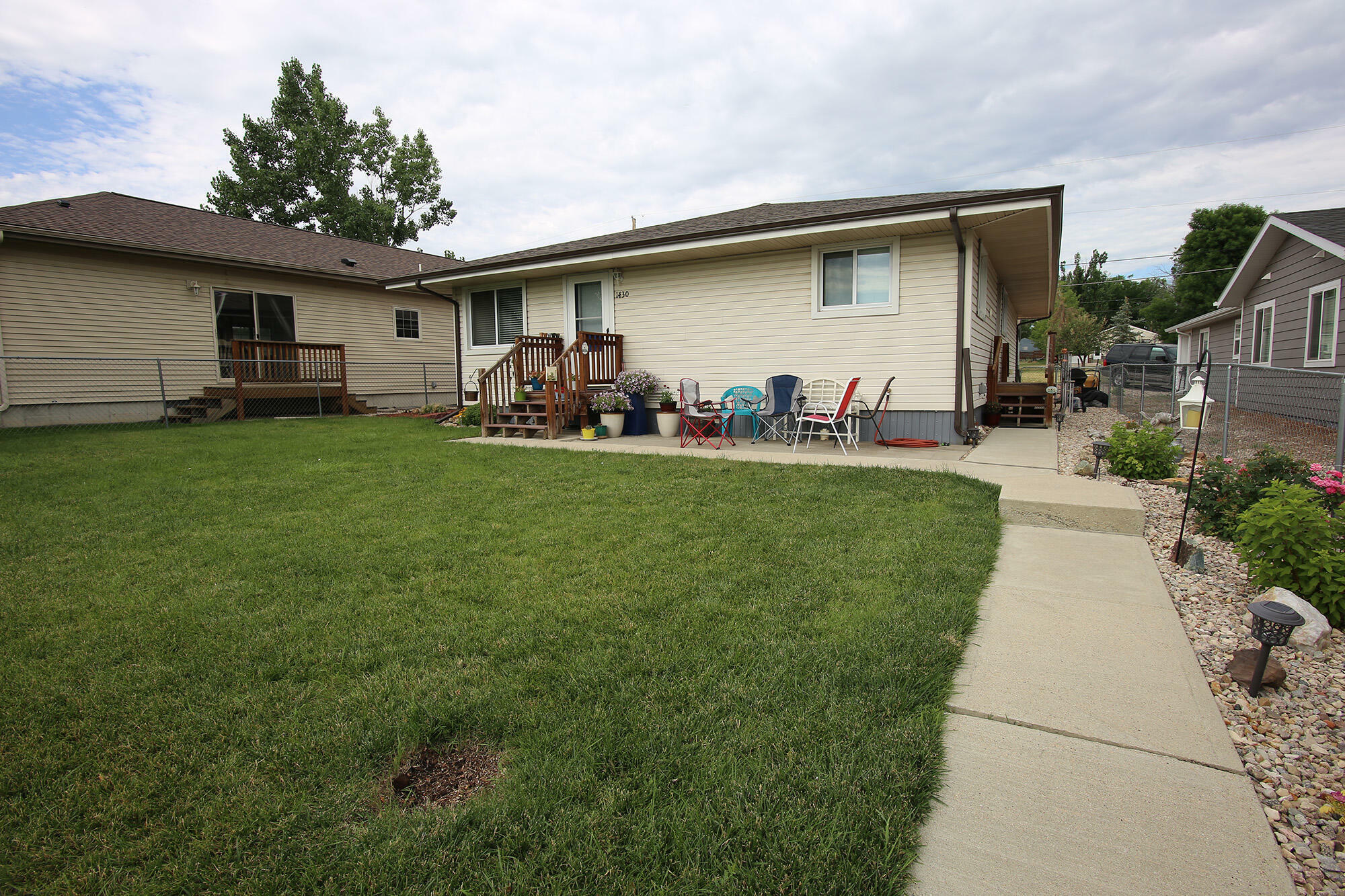 Property Photo:  1430 Omarr Avenue  WY 82801 