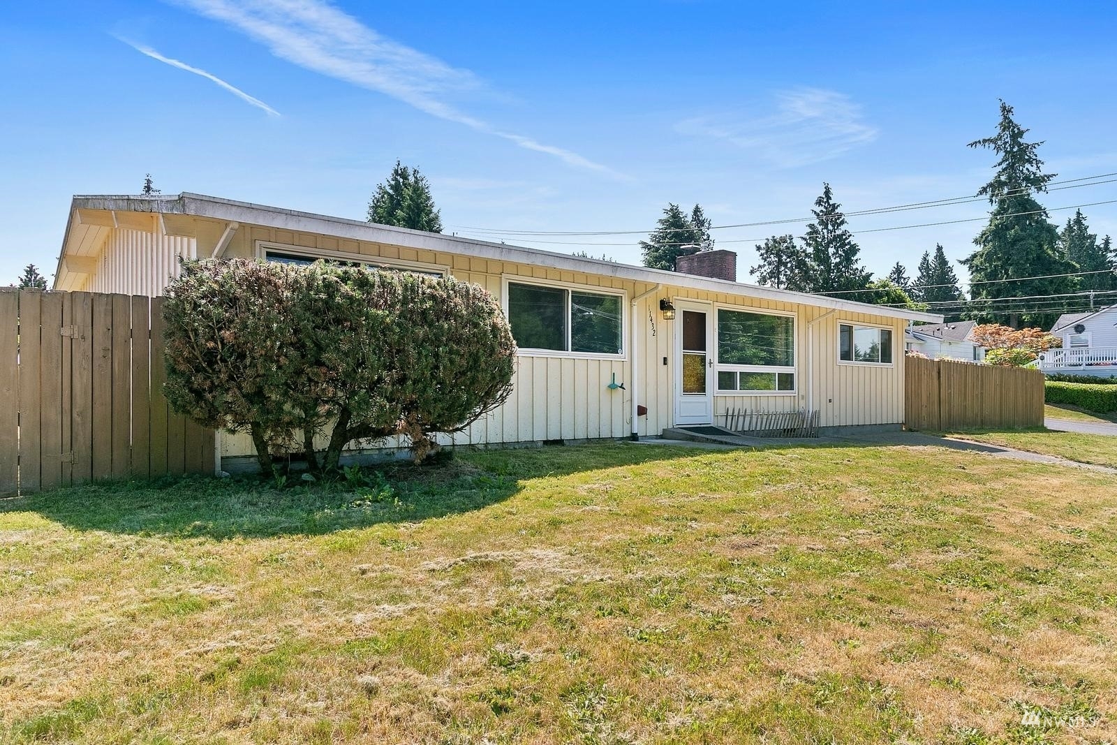 Property Photo:  11432 12th Avenue S  WA 98168 