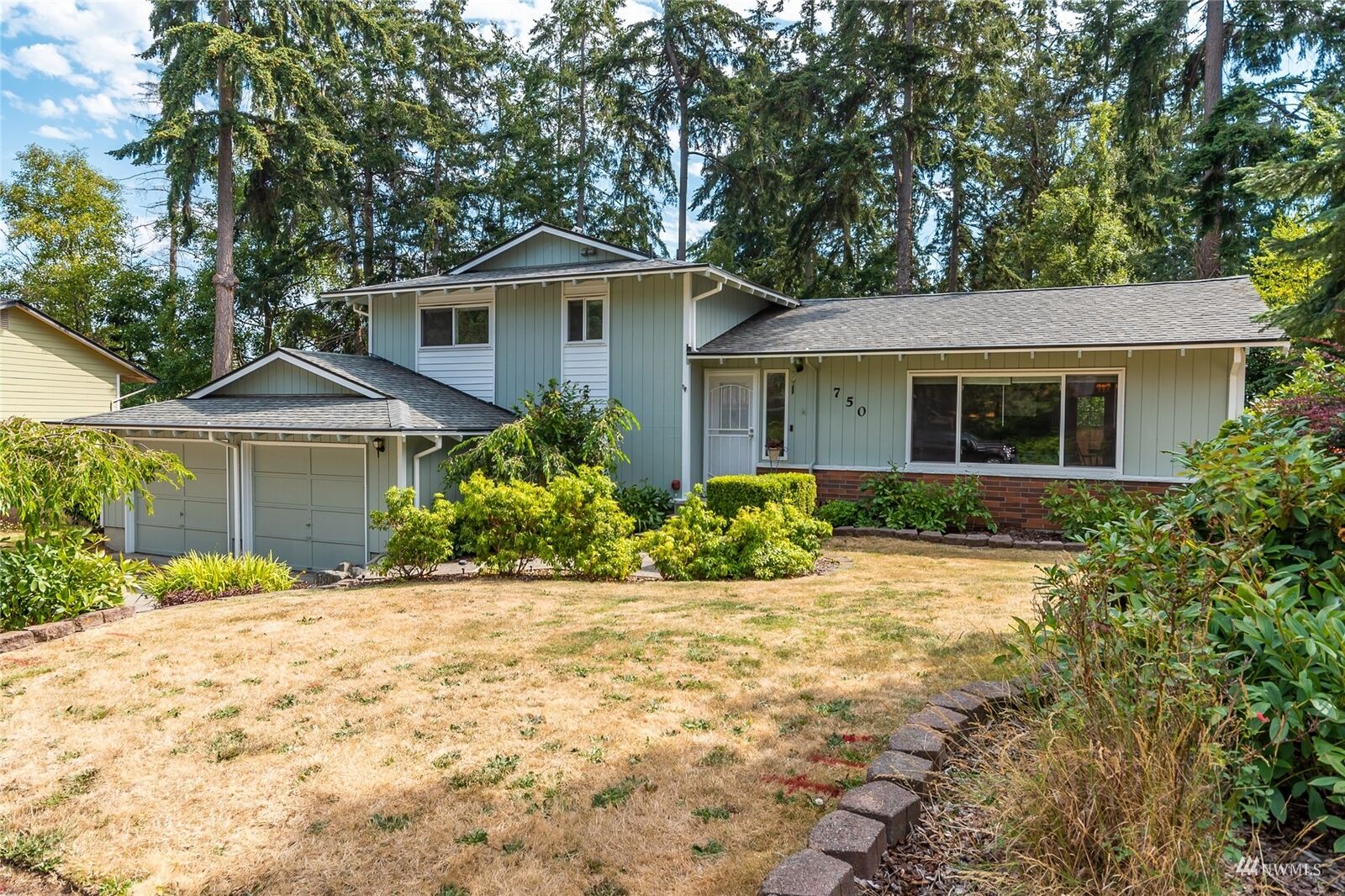 Property Photo: 750 SW Judson Drive WA 98277